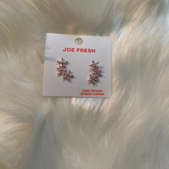 NWT Earrings  X4 - Picture 2 of 2